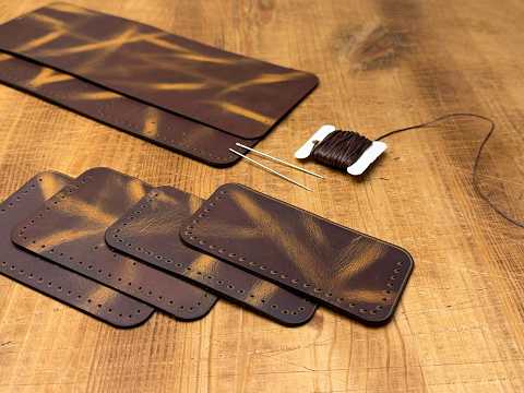 Набір для творчості зі шкіри : ГАМАНЕЦЬ CRAZY BRICK, видео 1