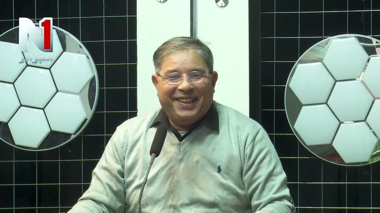 برنامج الخضرة N1   للحديث عن  النجم رياض محرز والاعلامي حفيظ دراجي