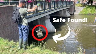 Safe and Very Old Gun Found Magnet Fishing in Amsterdam! (Crazy day)