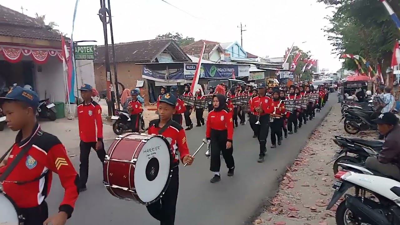 DRUMBAND SMPN 1 BULUKERTO WONOGIRI, BERLATIH, UNTUK PERSIAPAN  TAMPIL Memeriahkan Kemerdekaan RI