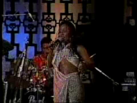 DVD AXÉ BAHIA 1988 - Banda Reflexus - Madagascar Olodum