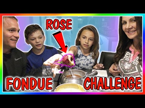 FAMILY FONDUE CHALLENGE | I EN RESTAURANT | Vi er The Davises