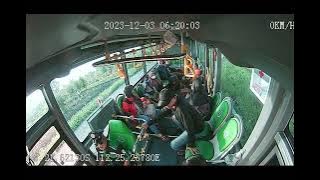 cctv bus trans Jatim diduga sopir mengatuk