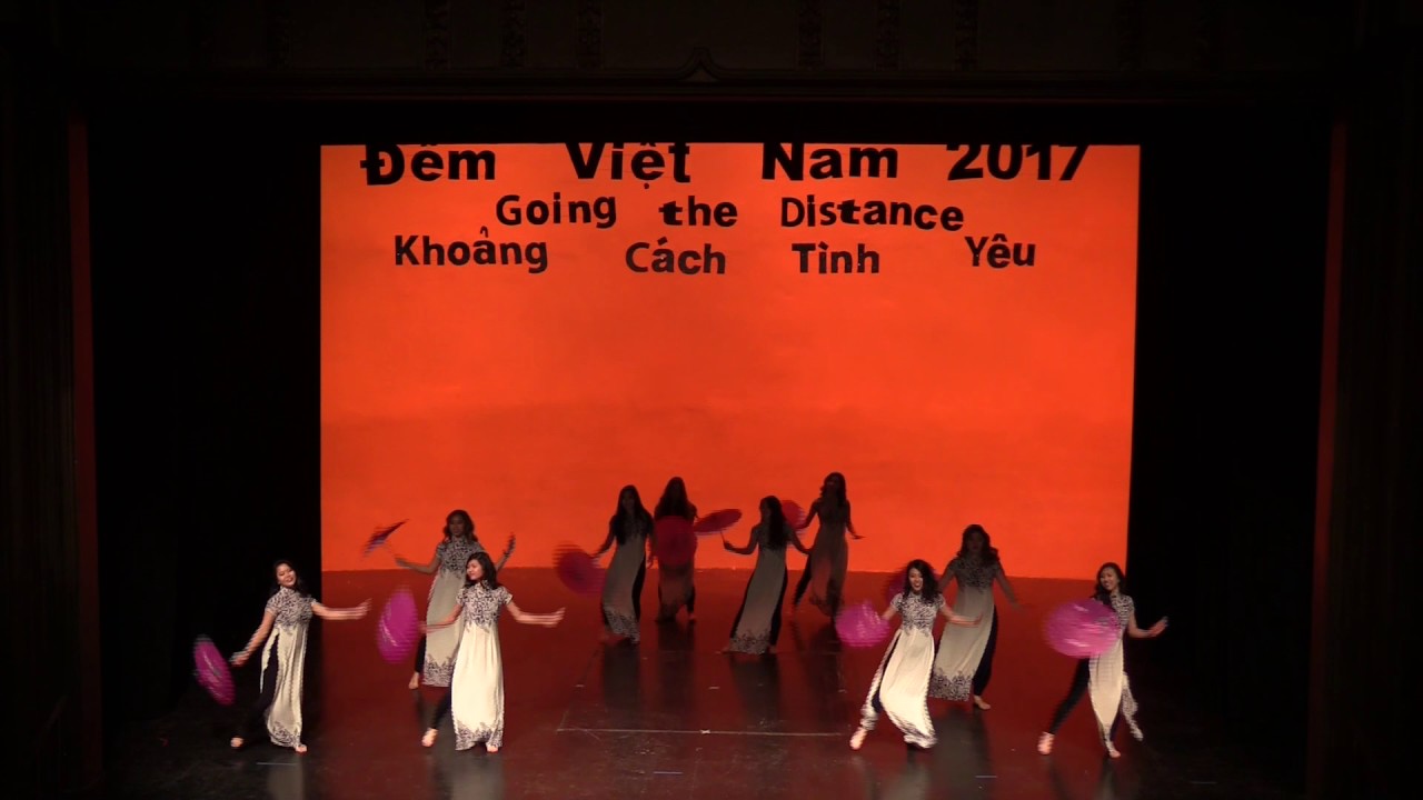 Đêm Việt Nam 2017 - Umbrella