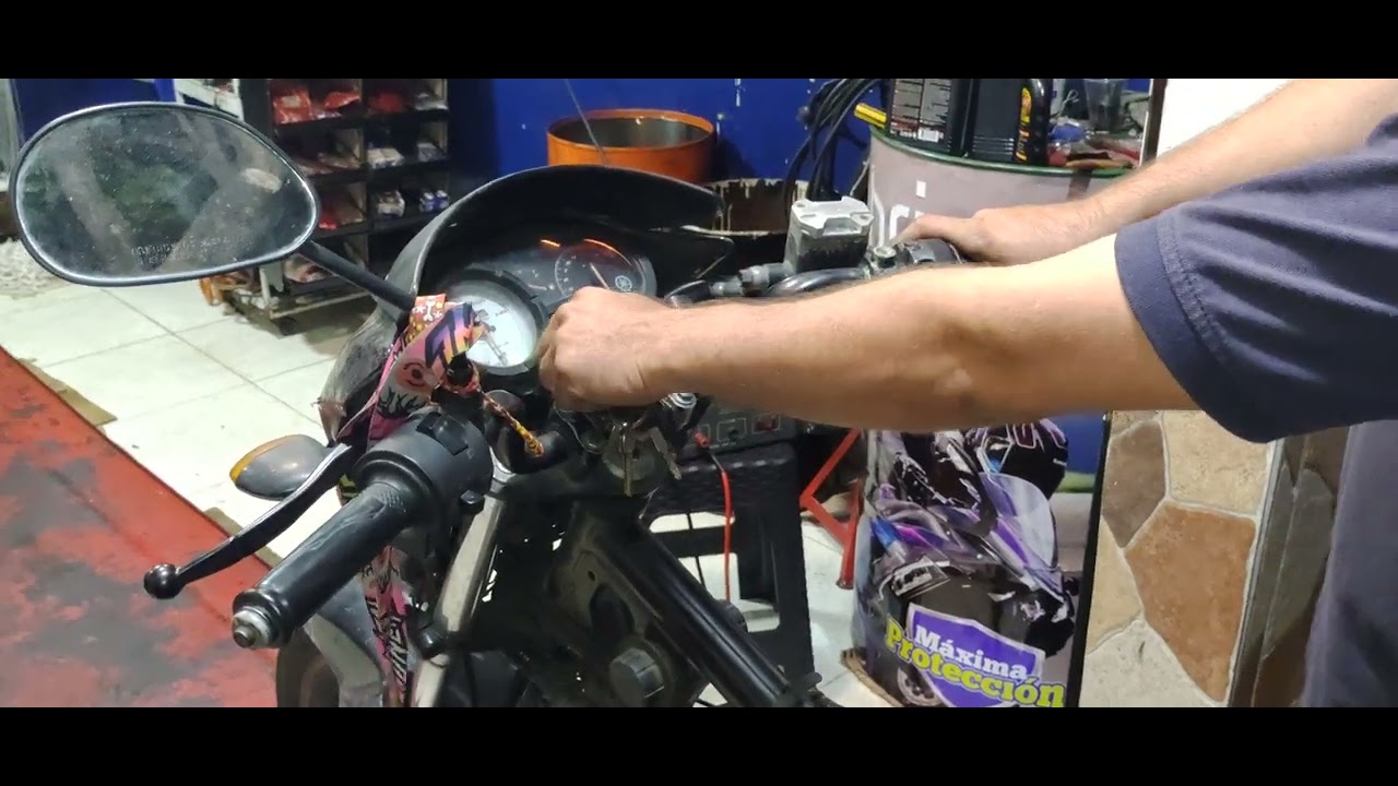 falla #15 Yamaha szr CHURCO MOTOS