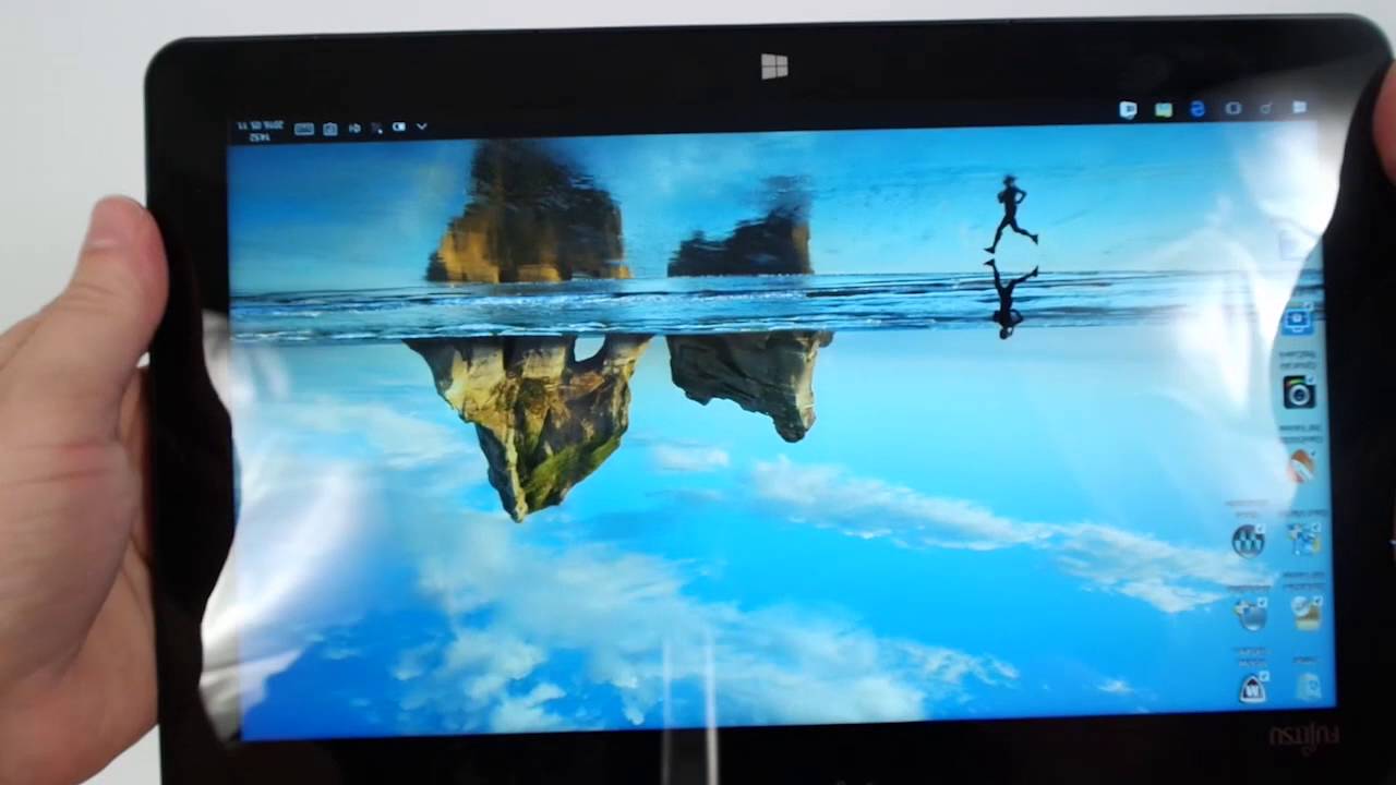 Fujitsu Stylistic R726 - YouTube