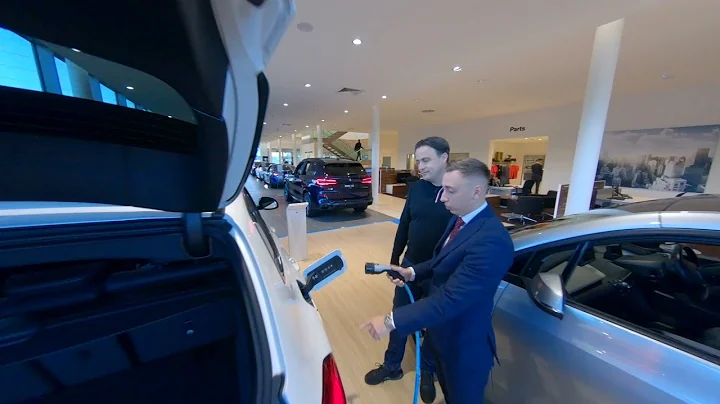 Joe Duffy BMW Virtual Dealership Walkround - FPV D...