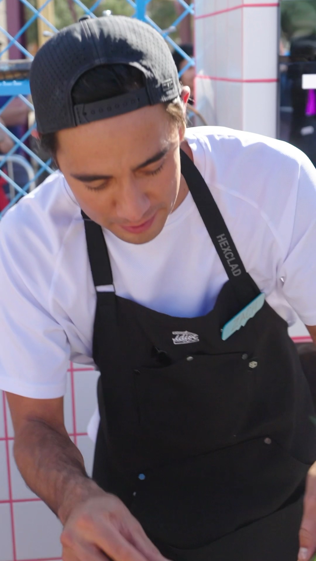 The best way to win #IdiotSandwich? Ask the crowd! Watch @ZachKing tomorrow !