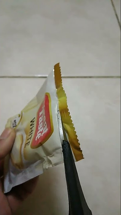 ASMR ✂️ NATURAL SOUND EFFECT OF OPENING A COFFEE POWDER IN A SACHET #asmr #coffee #trending #shorts