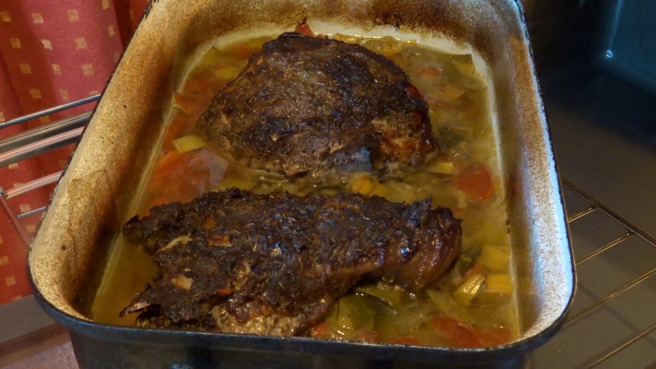 Wildschweinbraten aus den Backofen - YouTube