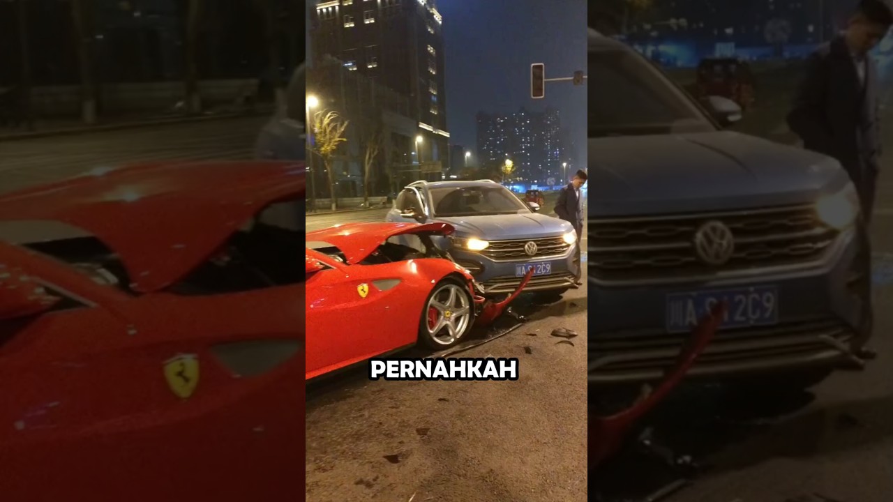 Kok Mau Beli Ferrari Ringsek Bekas Nabrak