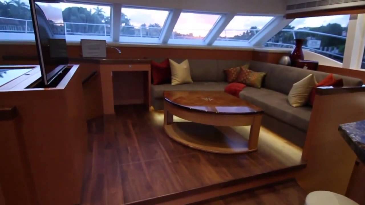 Horizon PC52 Power Catamaran Full Tour