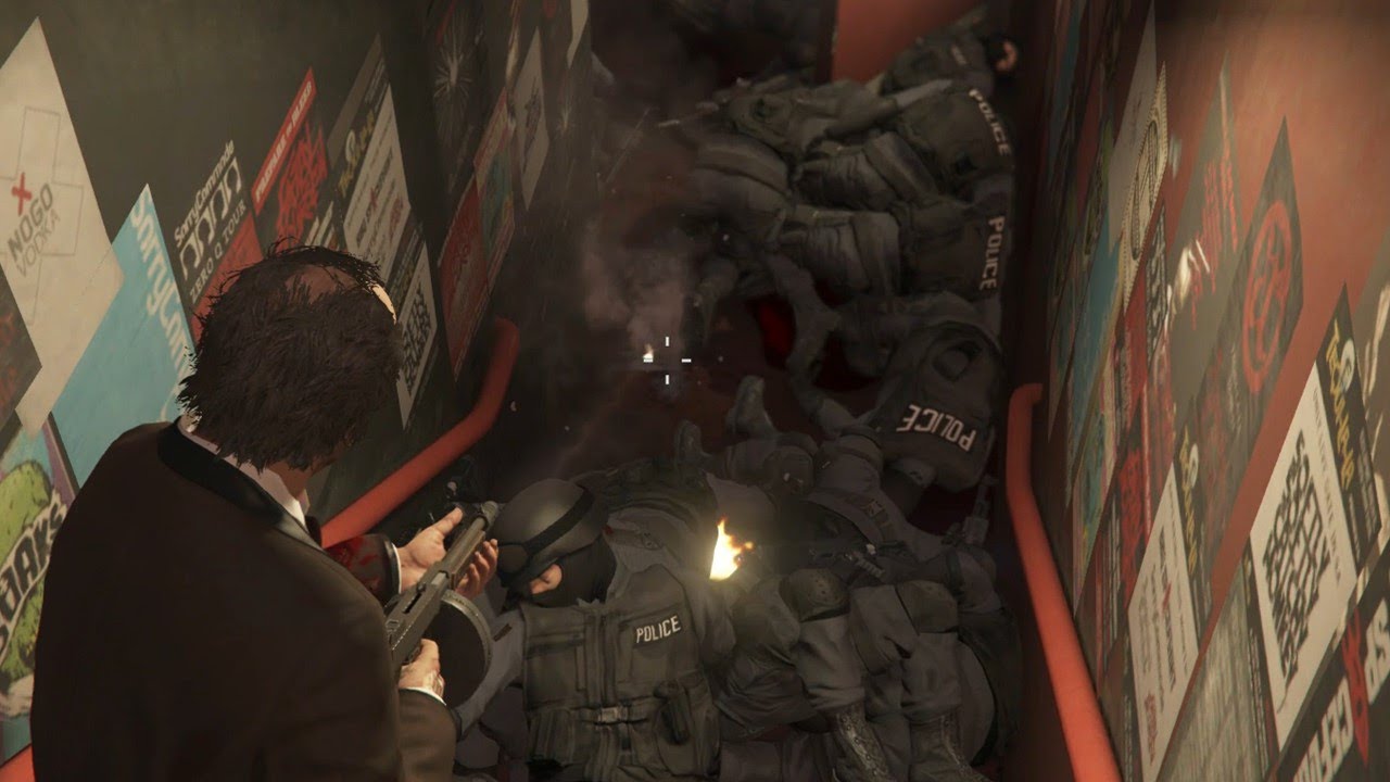 GTA 5 - Trevor's shootout at Tequi-la-la and epic five star cop battle ...