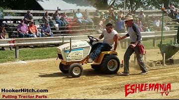 Hooker Hitch  Spread Frame Cub Cadet Pulling @ Rough & Tumble