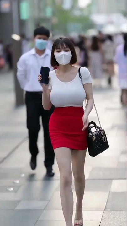BIG BOOBS CHINESE GIRL WITH BOUNCING BOOBIES#big#fitness #nepotism#brawlstars #jonathangaming#dynamo