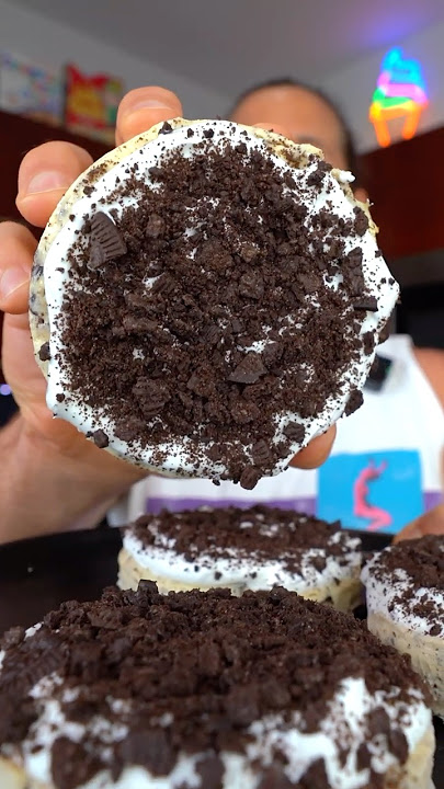 OREO Cheesecake Crumbl Cookies! Only 198 Calories (With 26g Protein 🤯)