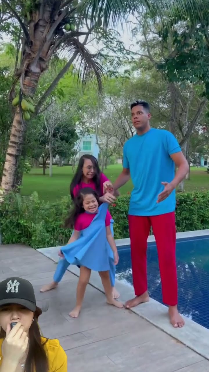 NGADU MAMA TERUS ⁉️PADAHAL CUMA PATUNG ??#funny #shorts #trending