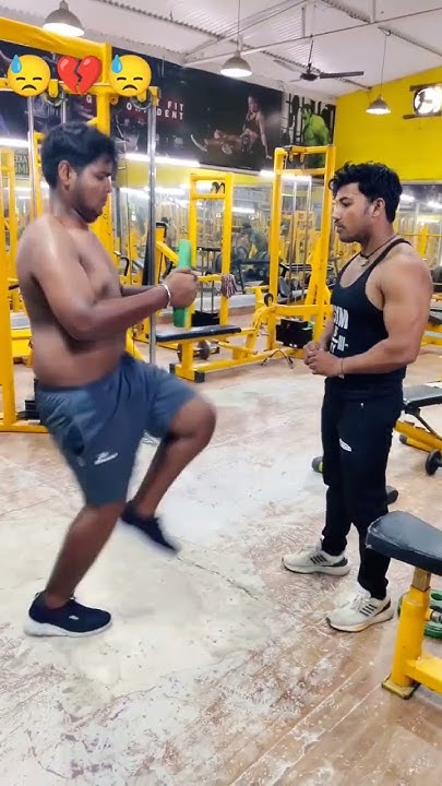 Mujhe Mota Bolke Gai Thi Sabko Dikhainge Kuch Din Ruko YouTube aabhi-pepar-chalre-he-bodke-ke-aabhi-padhai-karege-kuch-din-ruko-fir