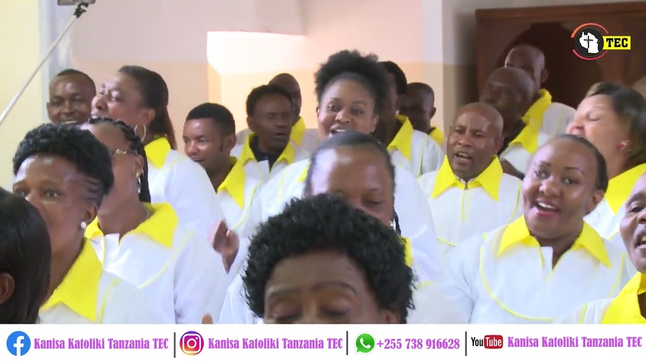 TUNALETA BABA VIPAJI// KWAYA KUU YA MT.CECILIA JIMBO KUU ARUSHA