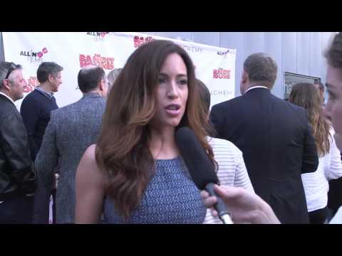 Amber Lee Ettinger The Bandit Hound 2016 