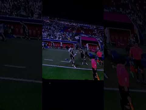 أول هدف للمنتخب الجزااائىييي مبروووك يا الخضراا