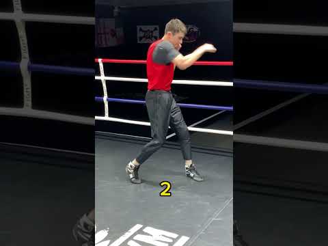 Forward back💥🥊 #boxingclub #boxingschool #boxing #top #boxingcombos #bestboxer #subscribe