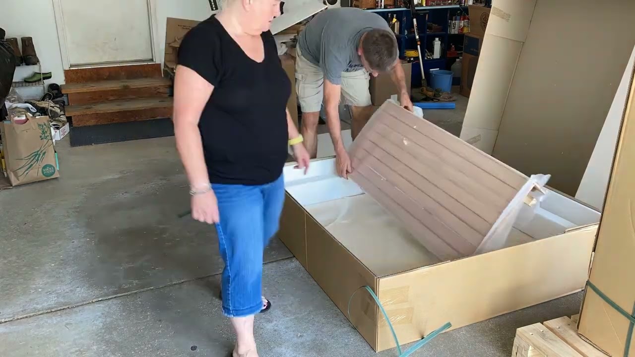 Sunlighten Infrared Sauna unboxing