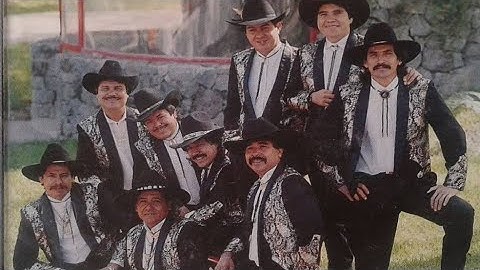 Chiquilla cariñosa-Banda Movil