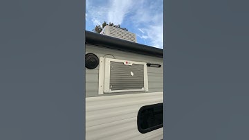 Solar RV air conditioning