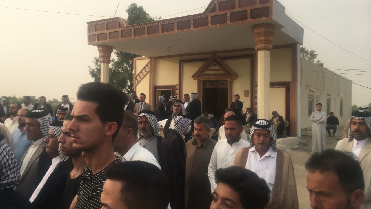 عراضة الشيخ مظهر فيصل العوفي شيخ عام عشائر آلبدير آل بوحسين