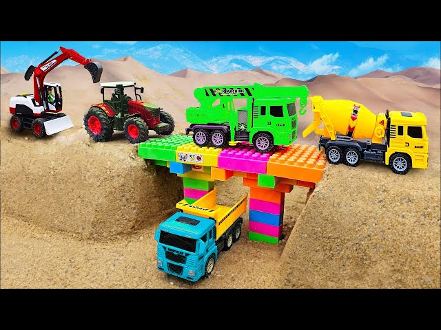 Rescue the truck from the pit with excavator and crane truck | Police car toy stories | Mega Trucks class=
