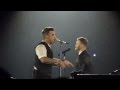 Robbie Williams & Gary Barlow - Eight Letters, live at the O2 London, 23. November 2012