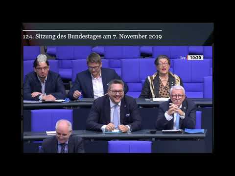 ბუნდესტაგში სიტყვით გამოსვლისას დეპუტატს გულის შეტევა დაემართა