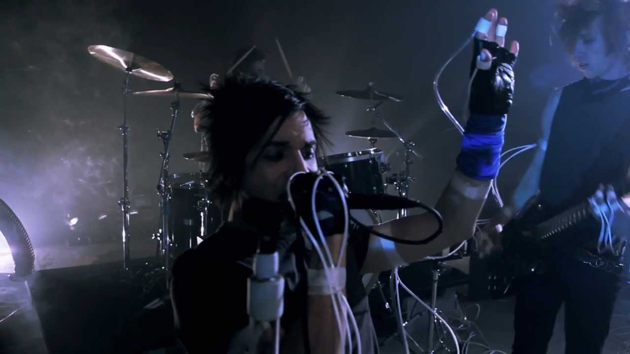 Comasoft - 10Volt  (Official Video)