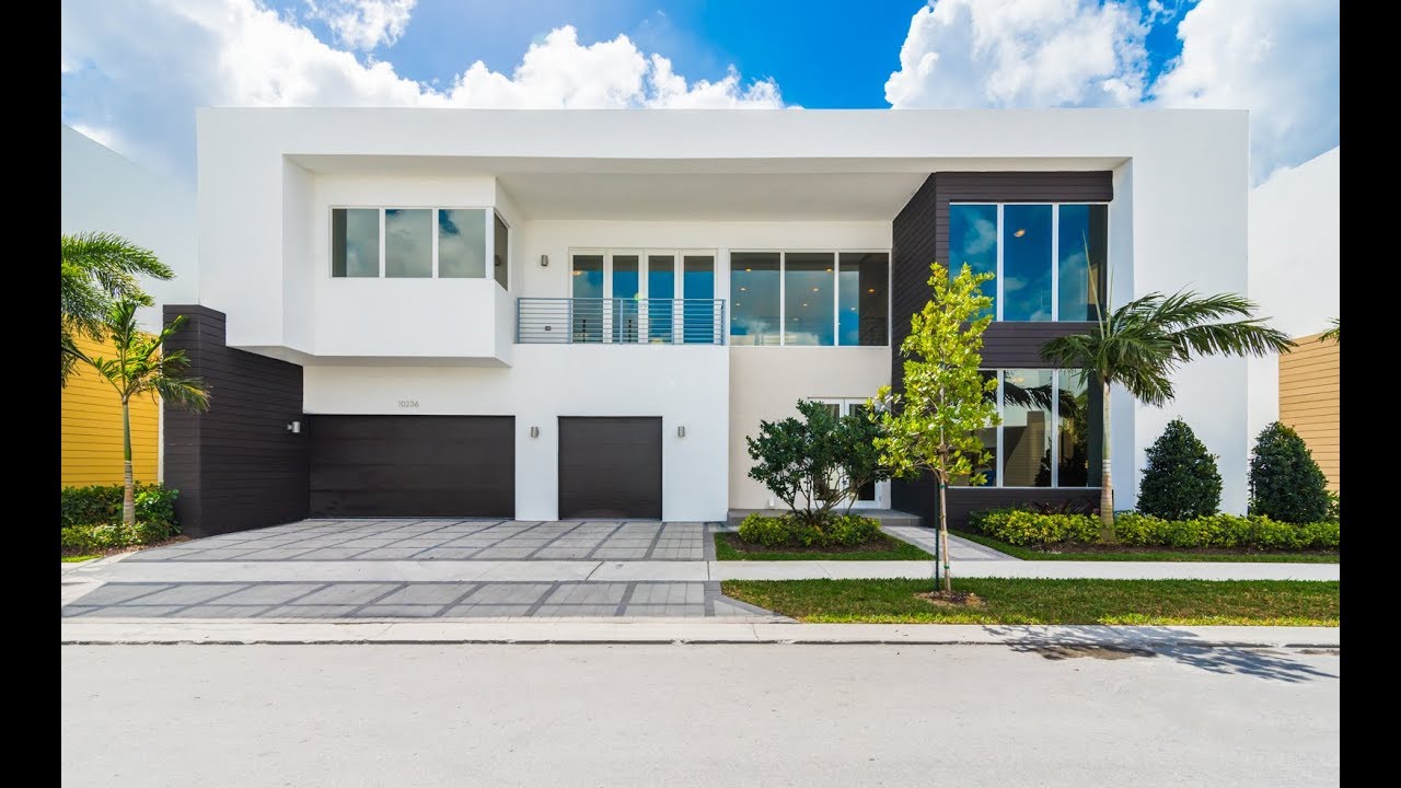 Modern Doral 75 Presented by The Miami Life Team - 10236 NW 74 CT