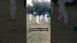 #kids #adoreble #defence #workout #training #selfdefense #cutebaby #children #love #adventure #om