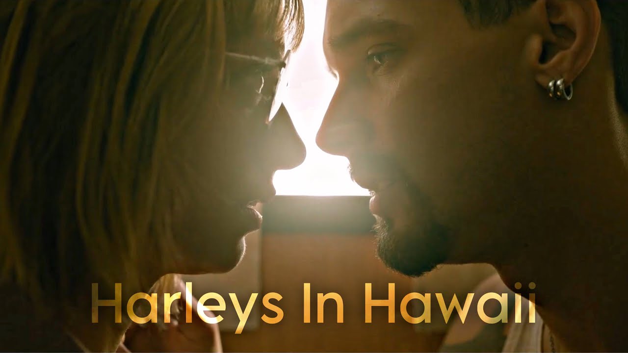 Keila & Bruce - Harleys in hawaii (LCDP Berlin) w/ English subtitles