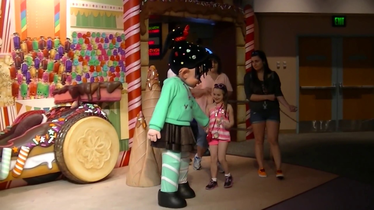 Ralph & Penelope Greets Guests in Hollywood Studios at Walt Disney World