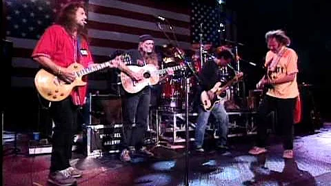 Neil Young, Willie Nelson and Crazy Horse - All Al...