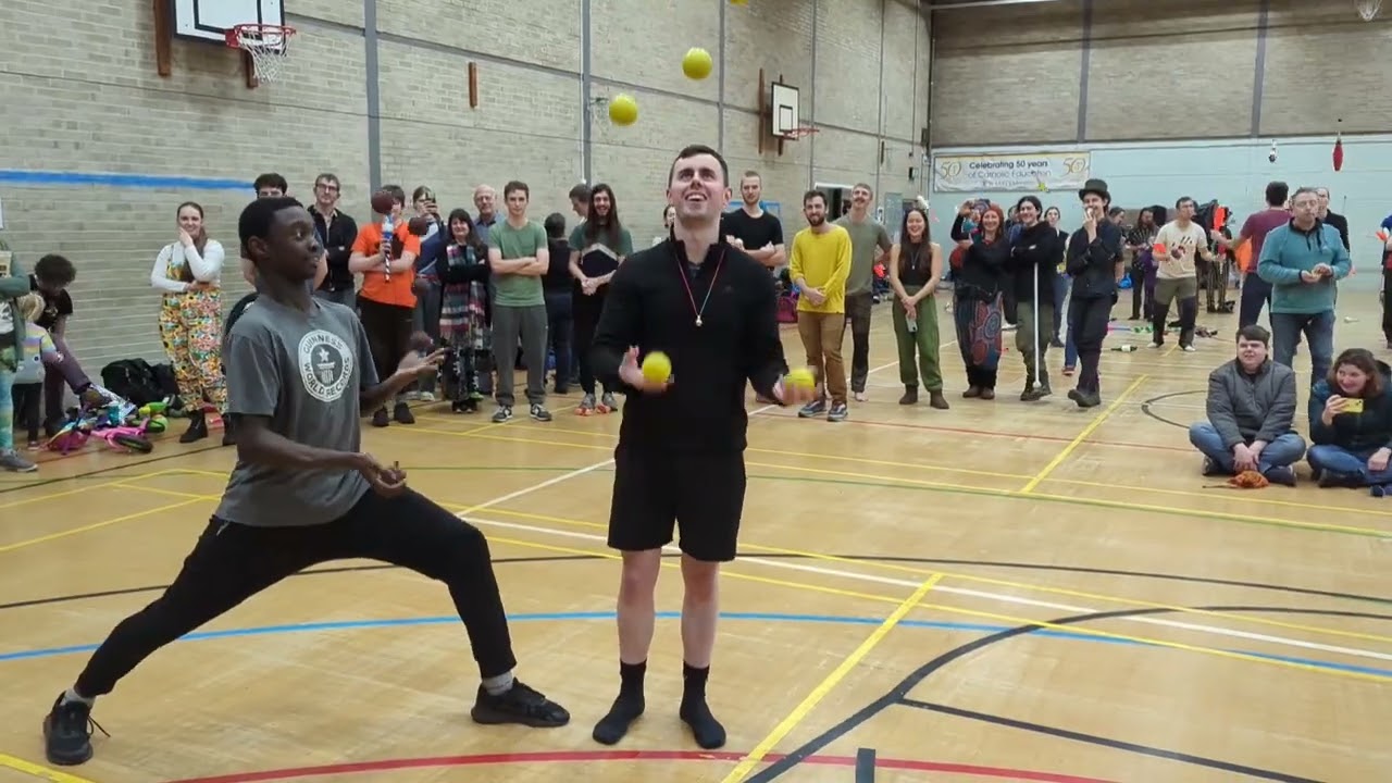 5 Ball juggling Competition, at Leeds Juggling convention 2023