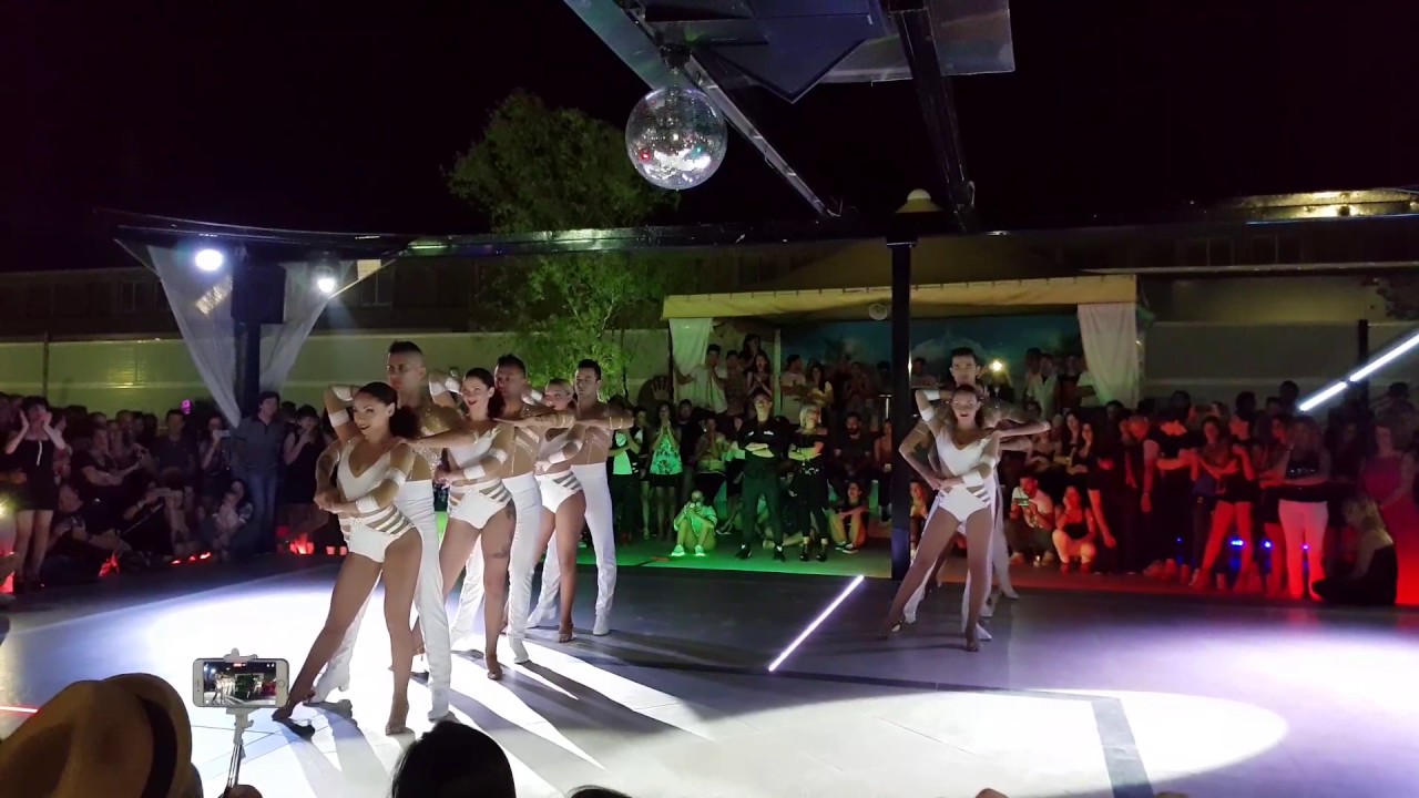 Tropical Gem - CACHONDEA