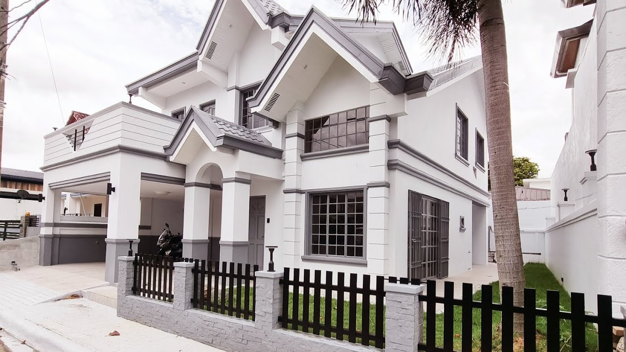 Inside Filinvest East Cainta Along Marcos Highway , House and Lot for