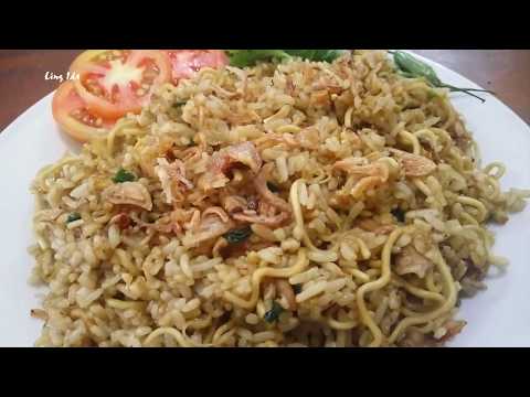 Khusus di bulan puasa ini, istirahatkan ulekanmu sebentar, coba resep Nasi Goreng Magelangan versi S. 