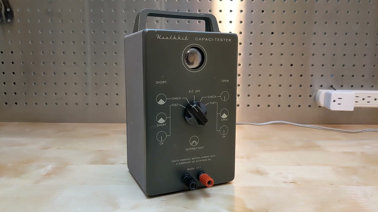 Тестер емкости Heathkit CT-1