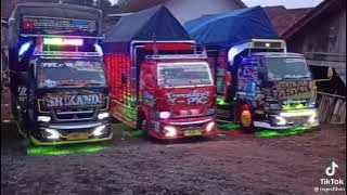 TRUK OLENG srikandi trending topic sama truk oleng madura Asik. mantep