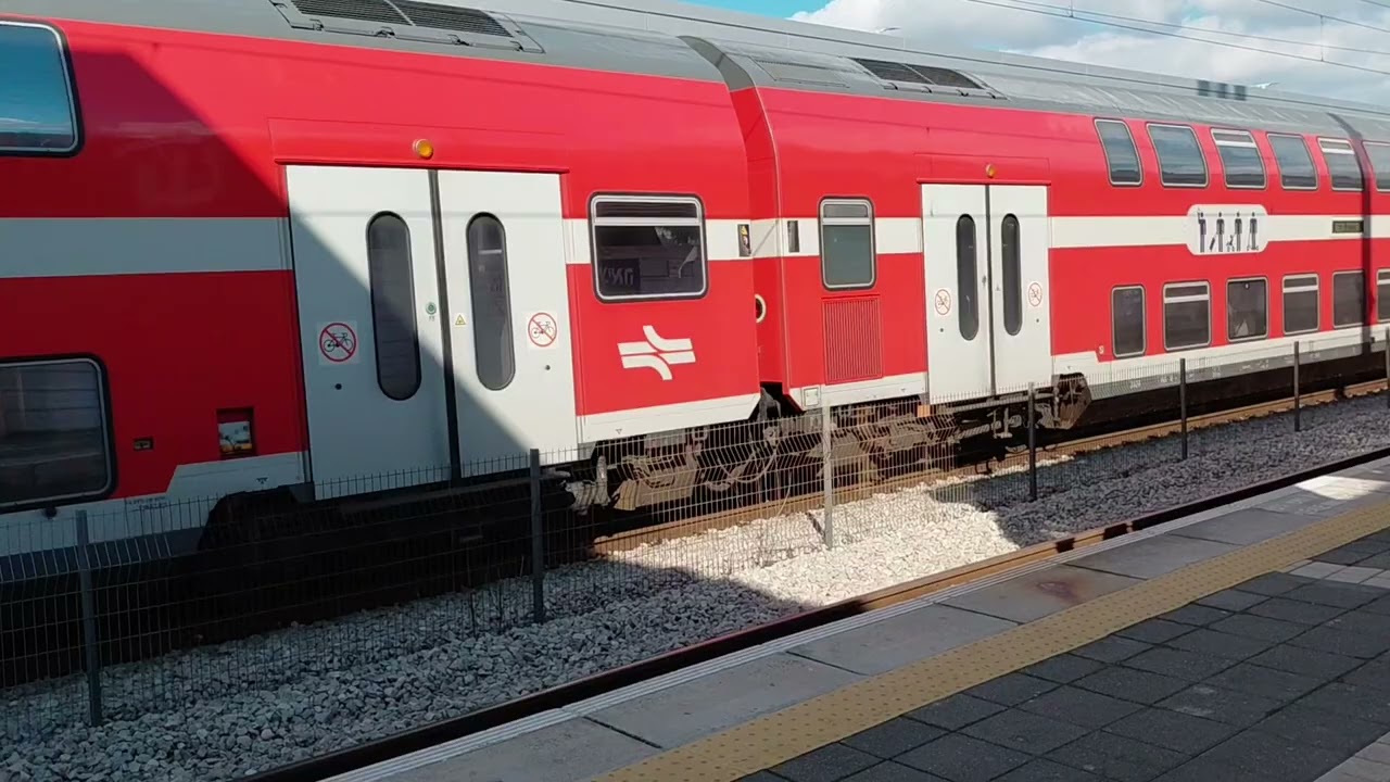 רכבות נכנסות ויצאות בכפר סבא נורדאו ופתח תקווה קריית אריה 