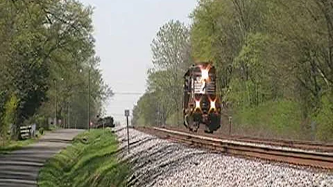 NS SD40-2 light power move (AGS) 4-6-10