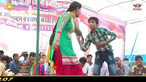 Usha Jangra and Hari mirch dance