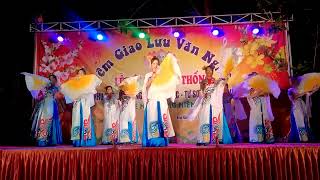 Múa Xuân Đẹp Làm Sao_ Hoa Hướng Dương Dance