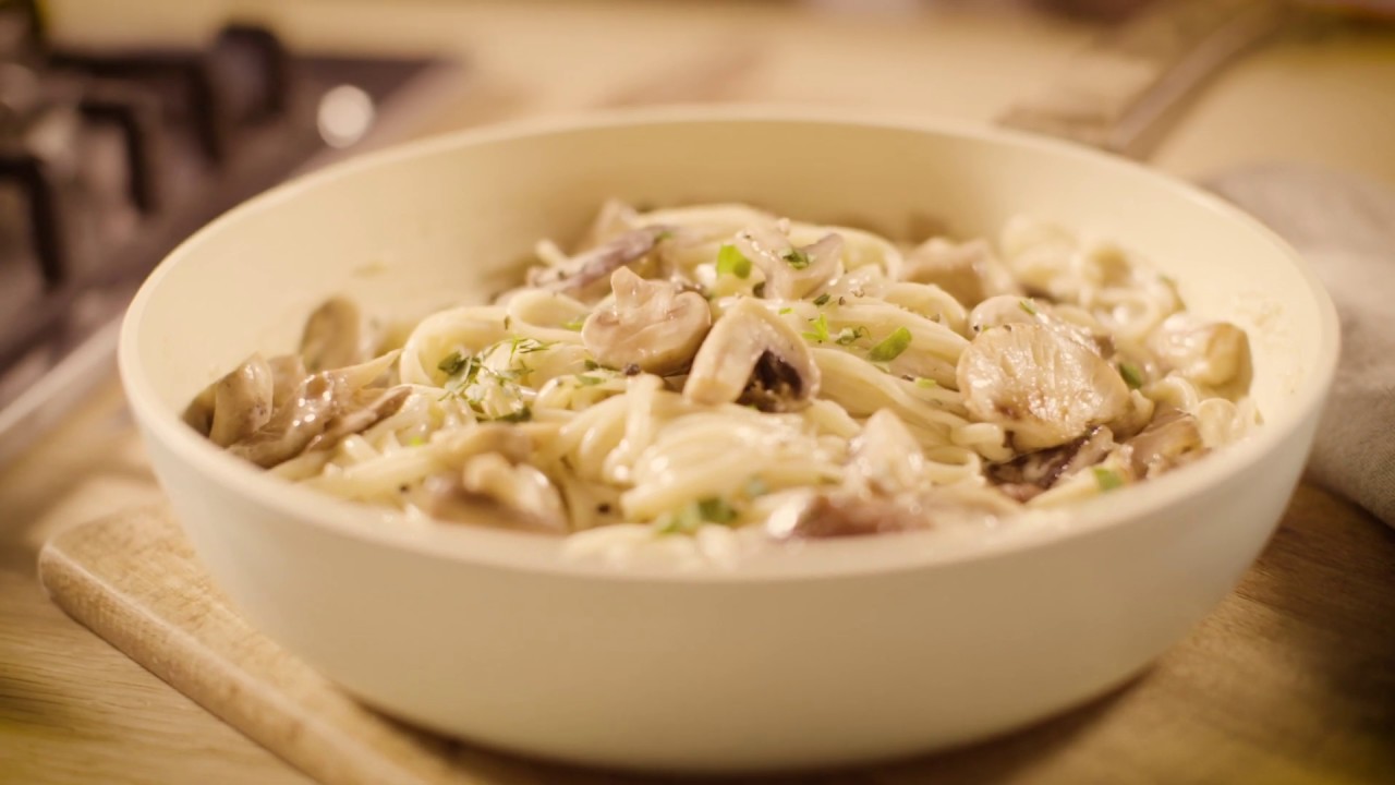 Rama Nudeln mit Pilzen / Pasta Funghi - YouTube
